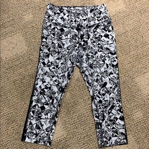Nike Small Workout Leggings